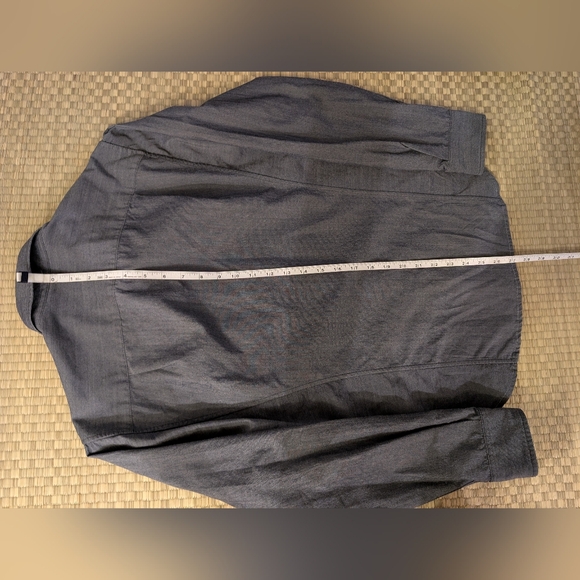 SOLD OUT Outlier Merino/Co Pivot Button Up Shirt Gray Men's Size L Made in USA - Picture 6 of 6